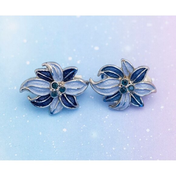 Vintage Cerulean Floral Clip On Earrings | J10 - Picture 1 of 2